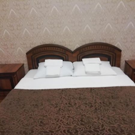 Mini-hotel Yanson 2 Gagra Buitenkant foto