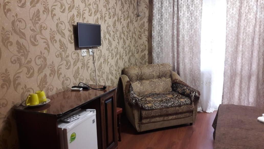 Mini-hotel Yanson 2 Gagra Buitenkant foto