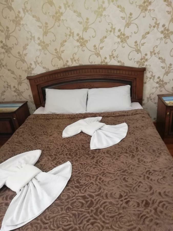 Mini-hotel Yanson 2 Gagra Buitenkant foto
