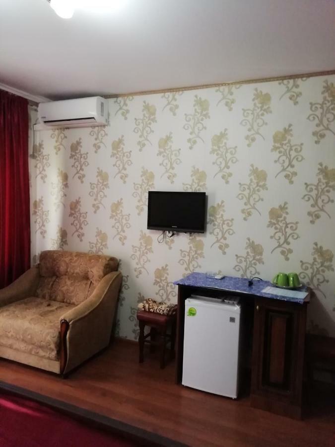 Mini-hotel Yanson 2 Gagra Buitenkant foto