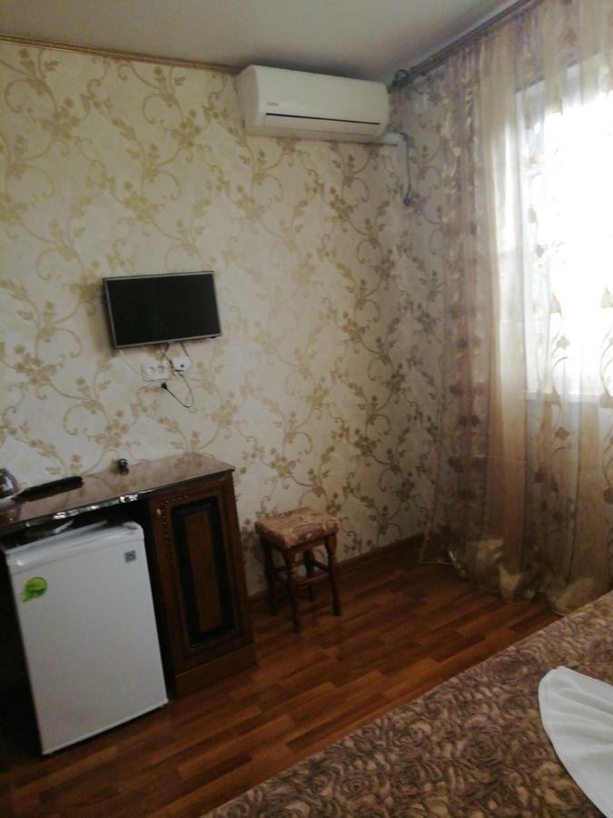 Mini-hotel Yanson 2 Gagra Buitenkant foto